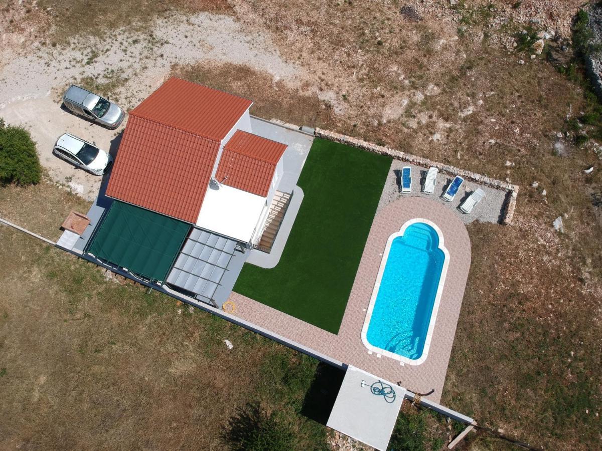 Nane Garden House With Heated Pool Villa Mirca  Luaran gambar