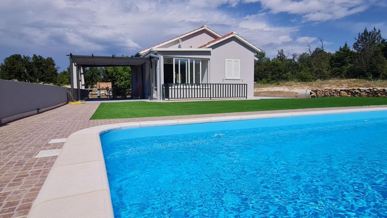 Nane Garden House With Heated Pool Villa Mirca  Luaran gambar