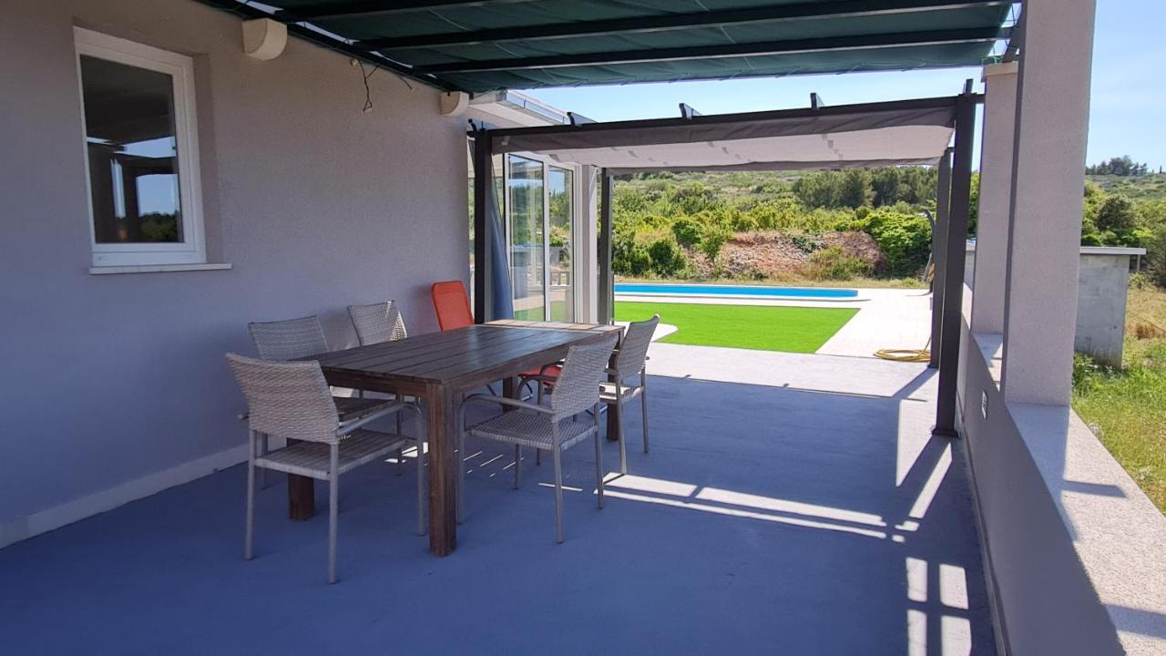 Nane Garden House With Heated Pool Villa Mirca  Luaran gambar
